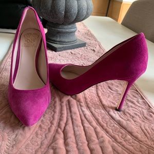Vince Camuto pumps- size 8
